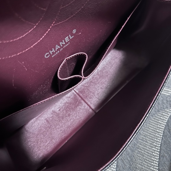 Chanel Jumbo Classic Double Flap in Black Caviar with silver hardware ✅SOLD✅ - Picture 7 of 12